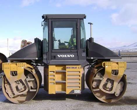 VOLVO DD85 ASPHALT COMPACTOR POST IMAGE