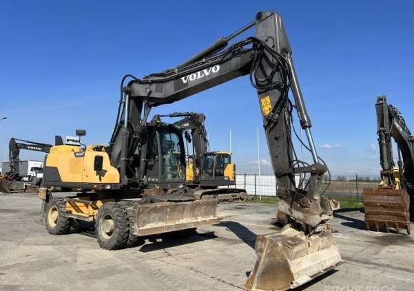 VOLVO EW180D EXCAVATOR POST IMAGE