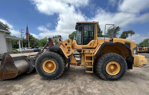 VOLVO L180G WHEEL LOADER BEST IMAGE