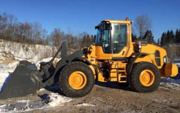 VOLVO L90H WHEEL LOADER FOR ADVERTISE