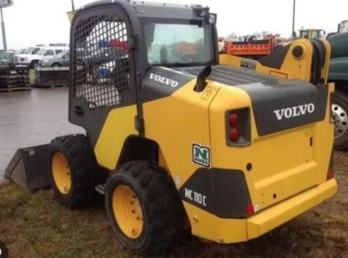 VOLVO MC110C, MC115C C SERIES SKID STEER LOADER POST IMAGE