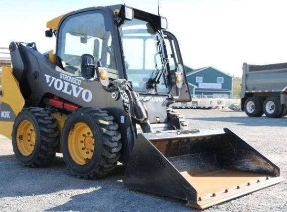 VOLVO MC85C SKID STEER LOADER POST IMAGE