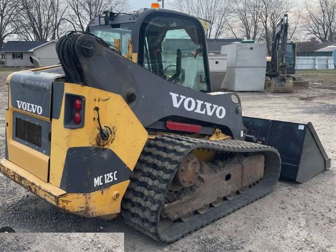 Volvo MC125C Skid Steer loader POST IMAGE