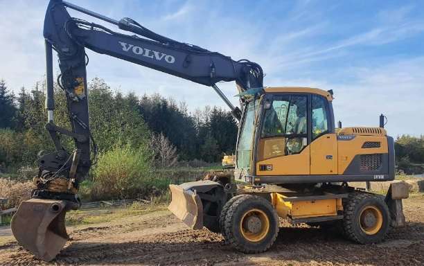 VOLVO EW160D WHEELED EXCAVATOR BEST POST IMAGE