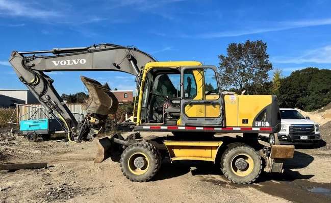 VOLVO EW180B WHEELED EXCAVATOR POST IMAGE