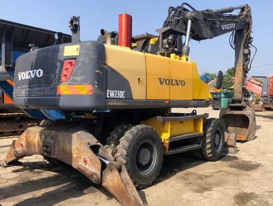 VOLVO EW230C WHEELED EXCAVATOR POST IMAGE