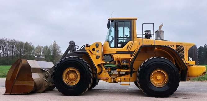 VOLVO L220F WHEEL LOADER BEST POST IMAGE