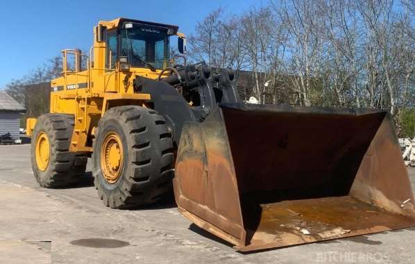 VOLVO L330C WHEEL LOADER POST IMAGE