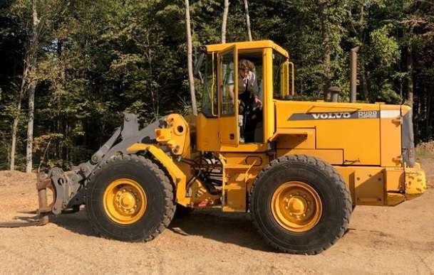 VOLVO L70D WHEEL LOADER POST IMAGE