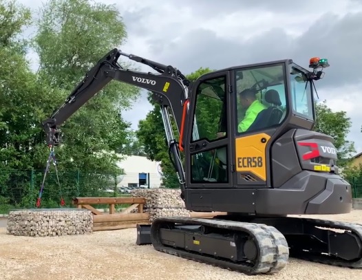 VOLVO ECR58 COMPACT EXCAVATOR PROMO IMAGE