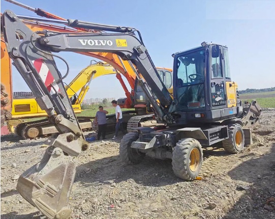 VOLVO EW60C COMPACT WHEEL EXCAVATOR PROMO IMAGE