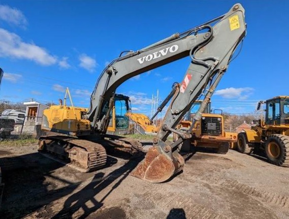 Volvo EC290 Excavator post image